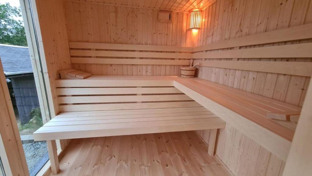 Dziki Zakatek Piskornia Dom Z Sauna 외부 사진